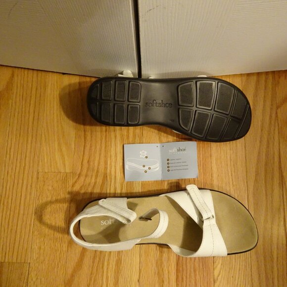 SOFTSHOE by Medicus leather comfort casual sandals 9M  Soft Shoe Porter NWT - Picture 2 of 4